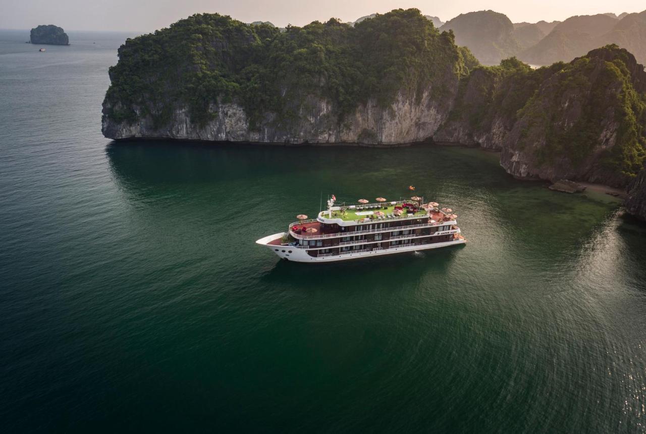 Dora Cruise By Hag Hotel Ha Long Exterior photo