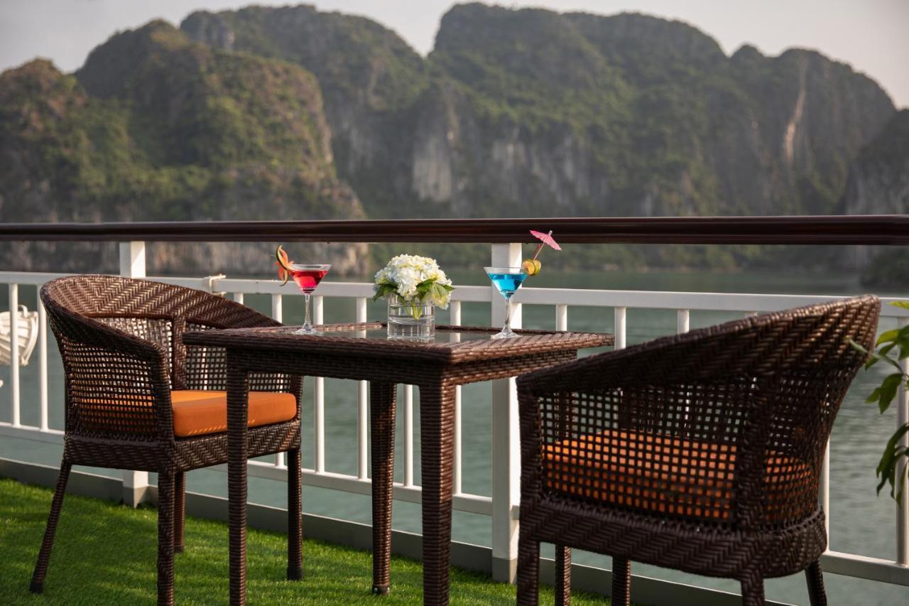 Dora Cruise By Hag Hotel Ha Long Exterior photo