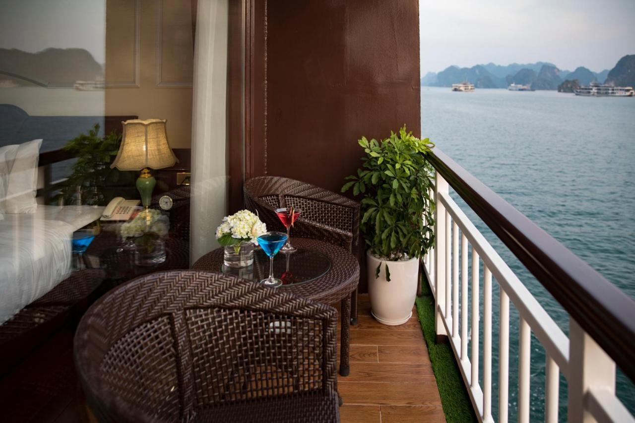 Dora Cruise By Hag Hotel Ha Long Exterior photo