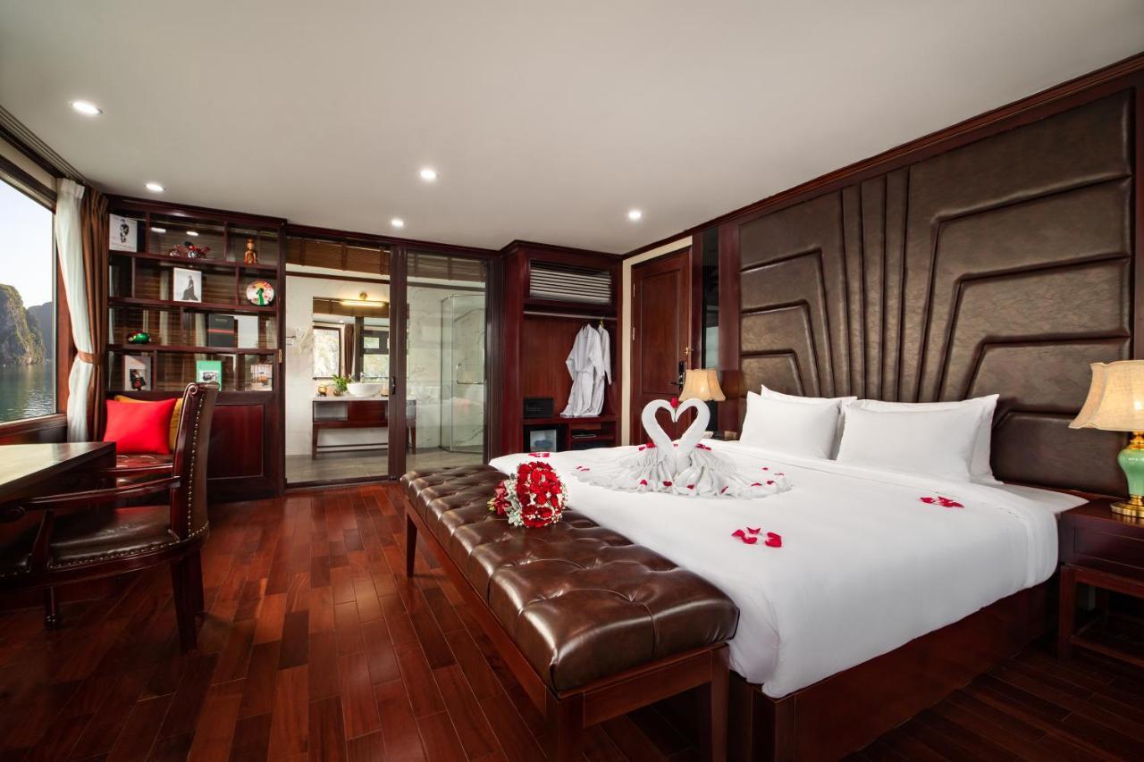 Dora Cruise By Hag Hotel Ha Long Exterior photo